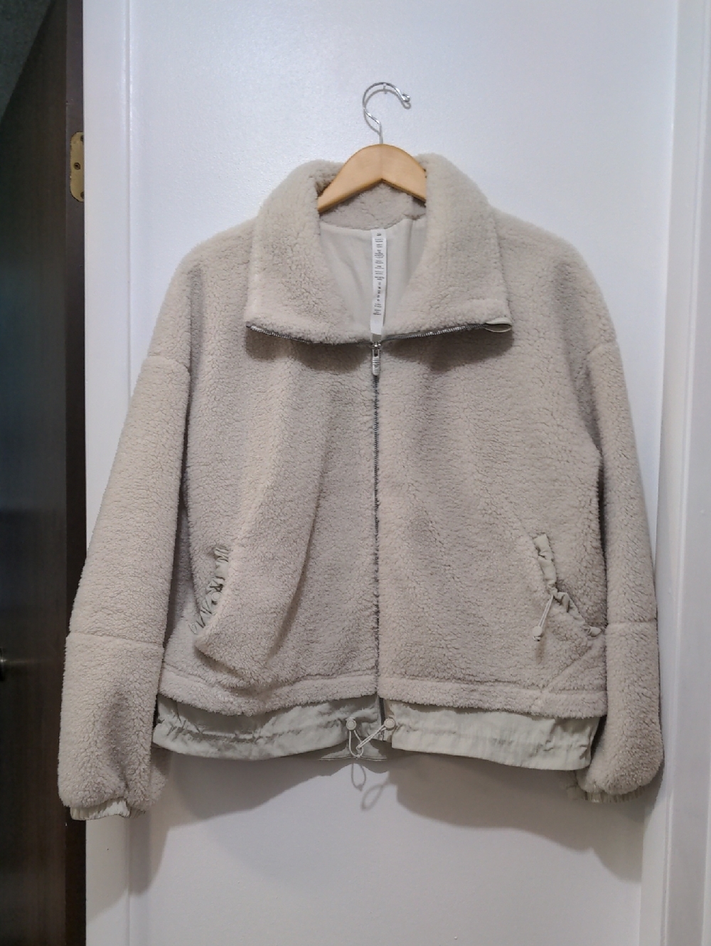 EUC Lululemon Cinchable Fleece Zip Up